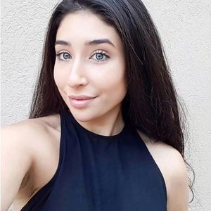 Meet your Posher, Halina